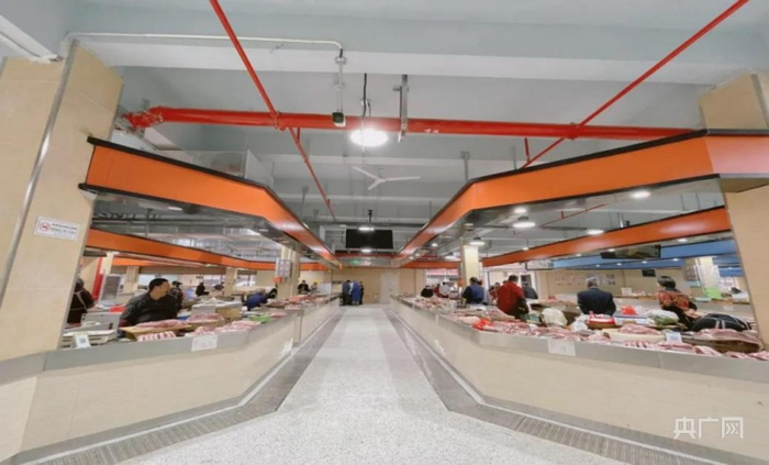 （改造后的农贸市场 新吴区宣传部供图）