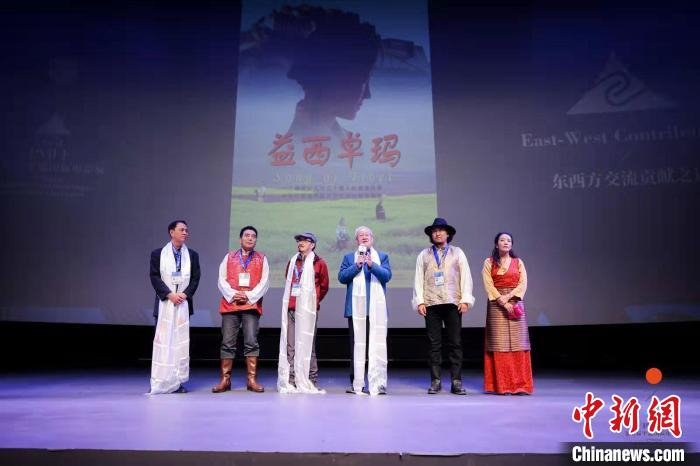 谢飞导演参加《益西卓玛》映前交流。平遥国际电影展组委会提供
