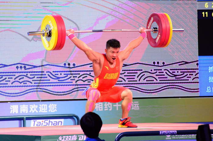 袁程飞在陕西全运会比赛中。 邓方佳摄
