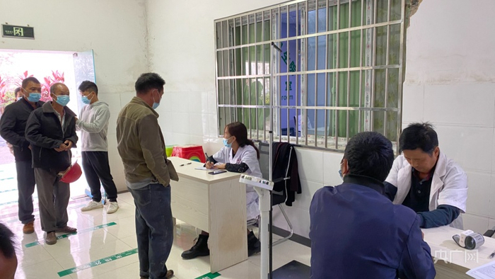 体检服务现场（央广网发 王洪 摄）