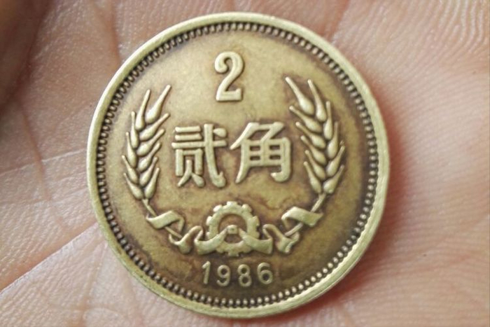 一个年份的2分硬币“寇波版”，单枚价值2.2万元，知道的少之又少
