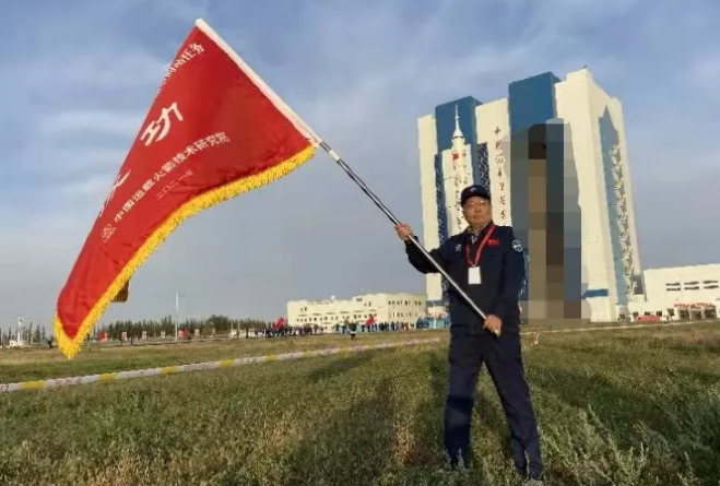 电子装联中心技术员赵建琪 重庆航天电子公司供图