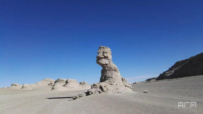 风蚀雅丹地貌 （央广网 唐拓华摄）