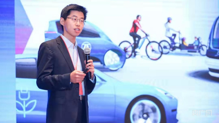 采埃孚电驱传动技术事业部邢小璞（主办方供图，央广网发）