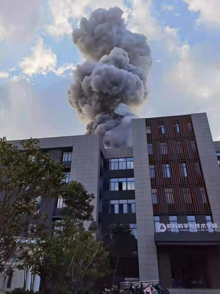 南京航空航天大学事发实验楼。受访者供图