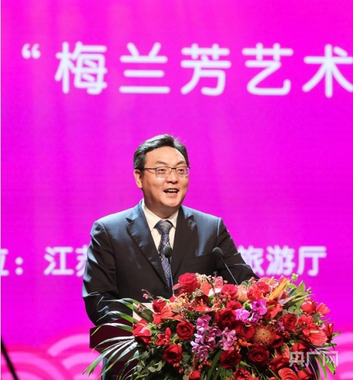 泰州市委书记朱立凡致辞（央广网发 顾祥忠摄）