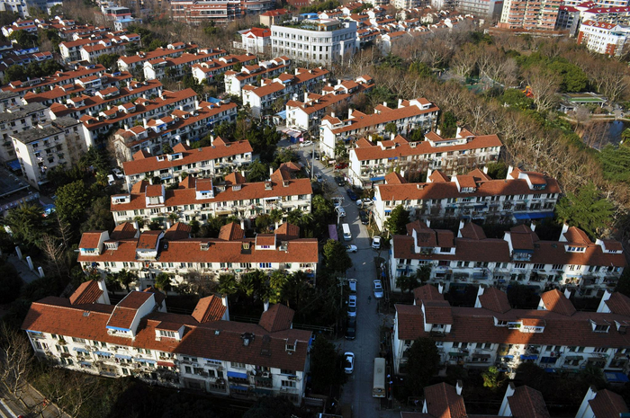 2005年，曹杨新村中最早建成的曹杨一村被列为上海市第四批优秀历史建筑。