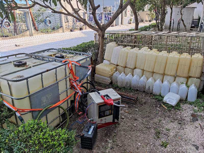 犯罪团伙作案工具&nbsp; 本文图均为&nbsp;上海市公安局&nbsp;供图