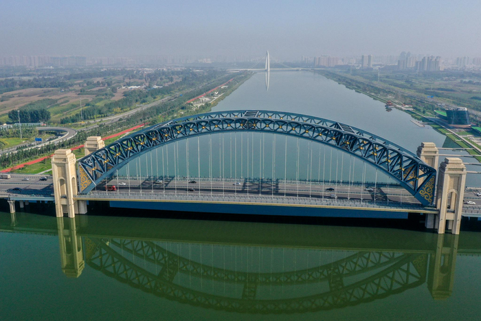 ▲太原汾河两岸景色。新华社记者 曹阳 摄&nbsp;&nbsp;