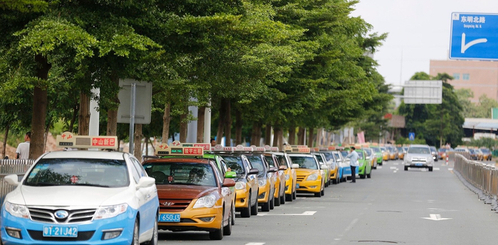 中山市巡游出租车。 南方+ 叶志文 拍摄