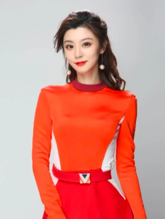 揭秘七仙女事件的“金融大佬”|周颖|浙江省|浙江|美女|主持人_新浪财经_新浪新闻