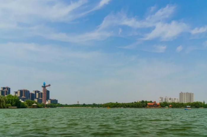 （西安未央湖实拍图，企业供图，央广网发）