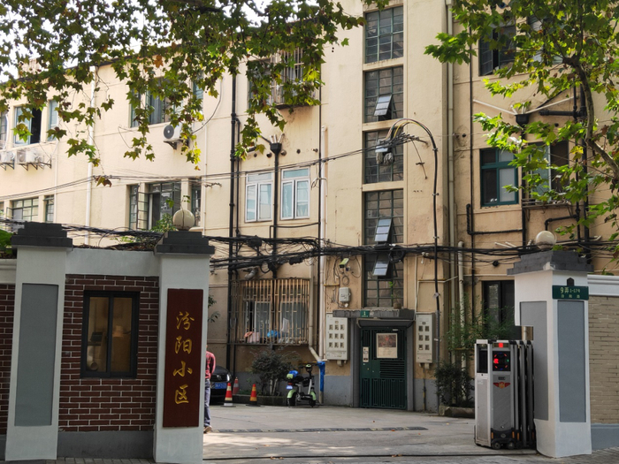 徐汇区汾阳小区。徐凡淋/摄