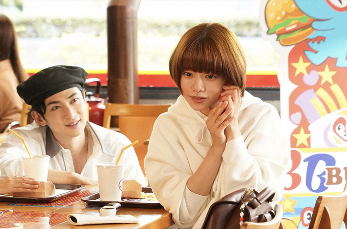 《这是恋爱！不良少年和白手杖女孩》剧照