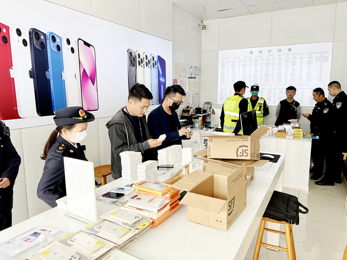 上海警方查处现场（上海警方供图）