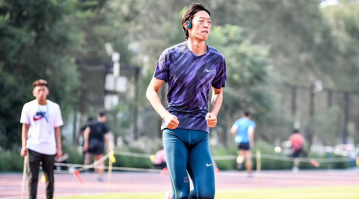 张国伟：跳高界“龙吸水”,被国家队开除,退役后复出竟遇骨折