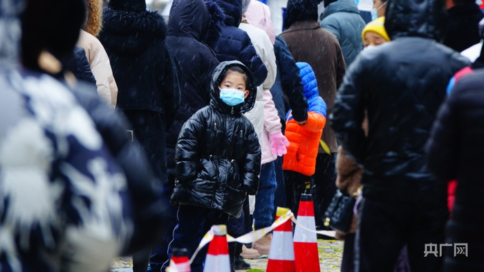 每一个人都是这座城市的守护者（央广网记者张海东摄）