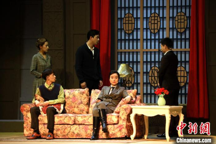 图为《捕鼠器》演出现场。　刘晓晓 摄