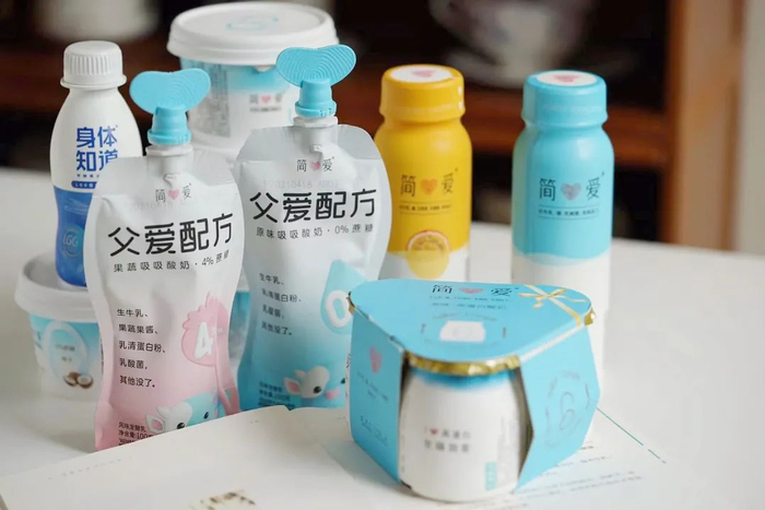 ▲图说：朴诚乳业旗下部分产品