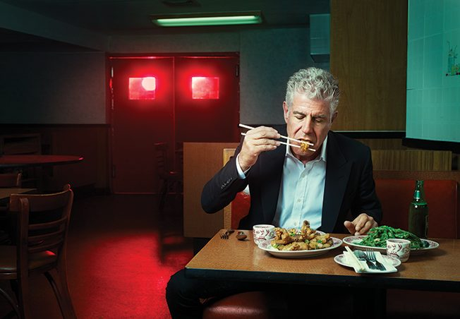 已故美国名厨Anthony Bourdain 是本地小贩美食的粉丝之一。