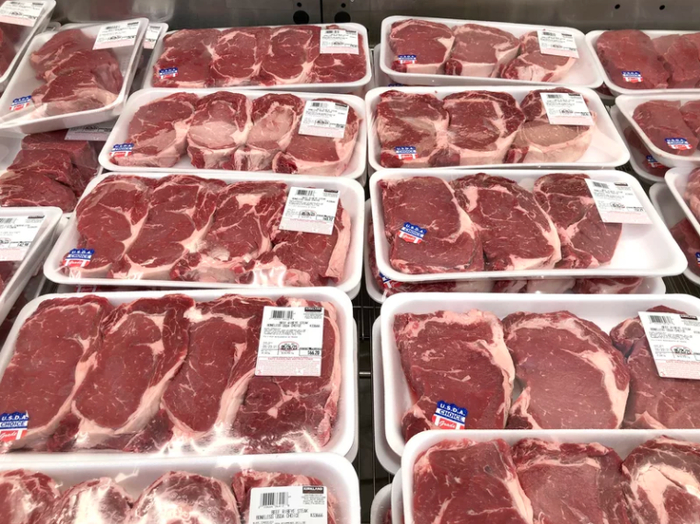 资料图：美国加州一超市内的牛肉 图自美媒