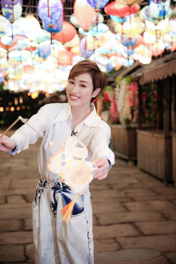 陈法蓉认为，独立女性不一定就是女强人。