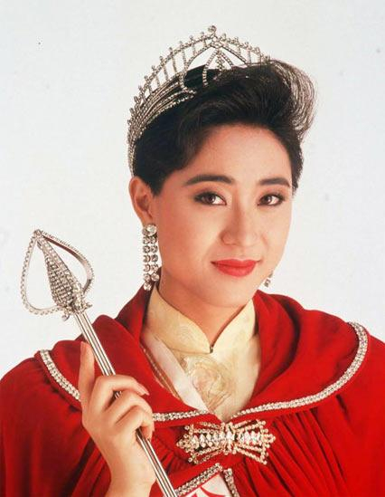 1989年，陈法蓉获得港姐冠军。