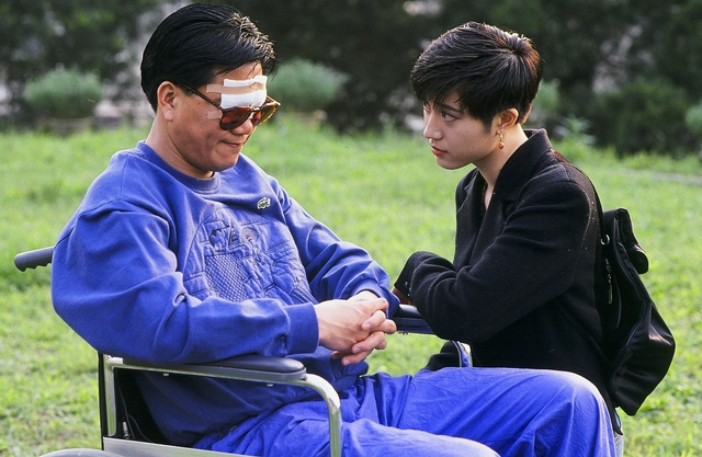 电视剧《巨人》中，陈法蓉与万梓良等前辈合作。