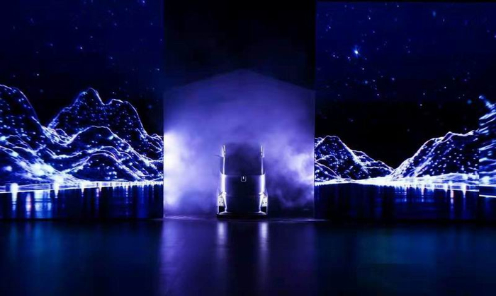 吉利远程星瀚H 外观