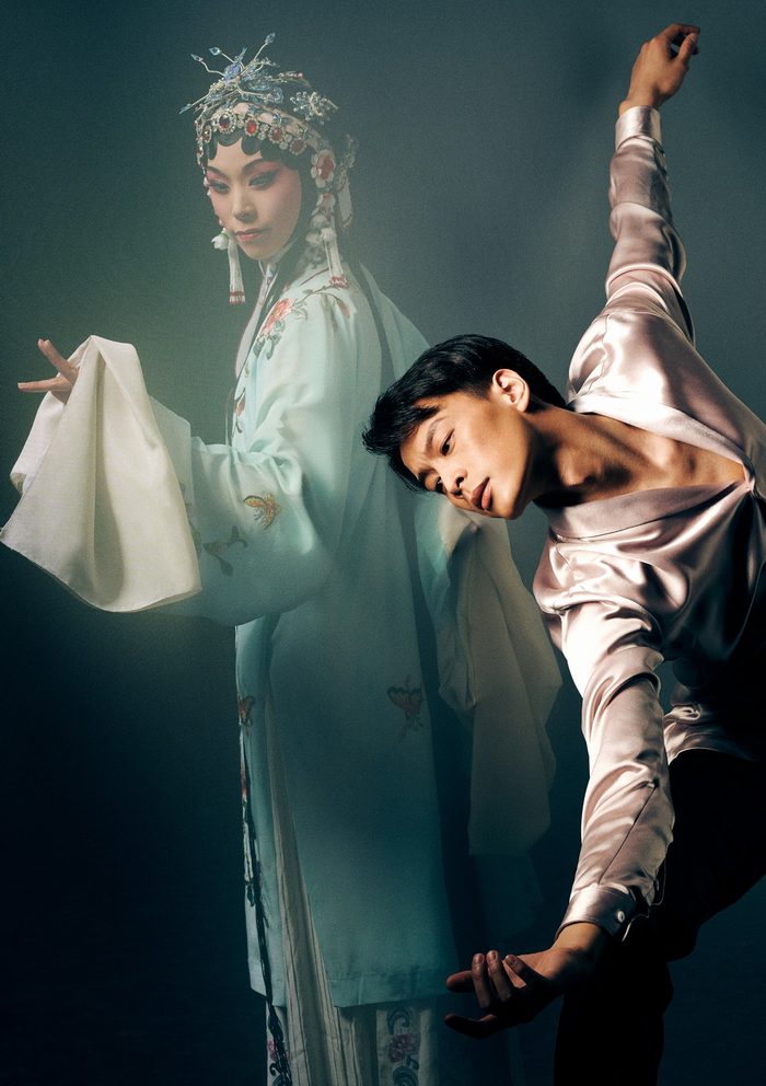 上海芭蕾舞团首席演员吴虎生编导并出演芭蕾舞剧《浮生一 梦》。丁晓文，2020