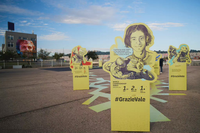 车迷惜别罗西。