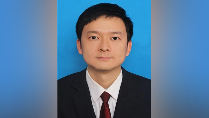 张昆仑