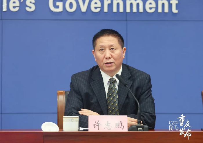 许志鹏介绍有关情况 李聪冲 摄