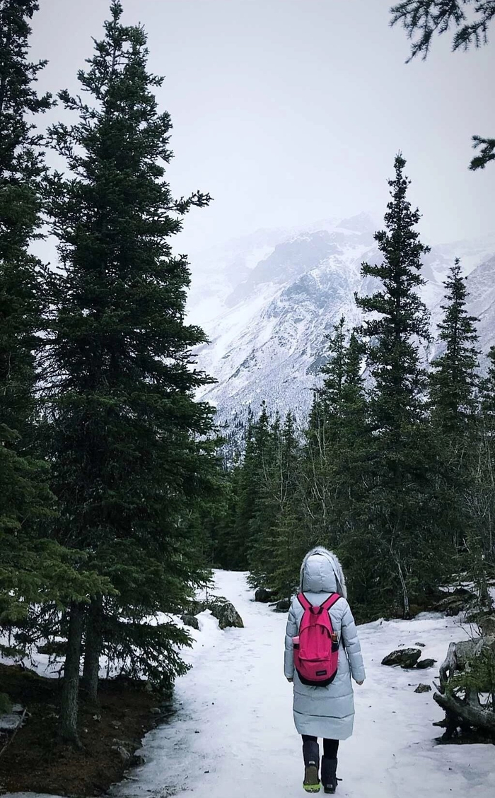 贾喻然在阿拉斯加徒步
