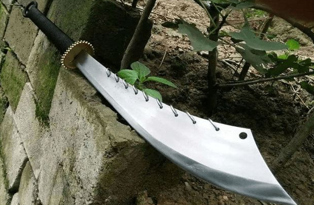 古代大刀装 “铁环”有啥用？工匠：遇见刀上有九环的尽量躲远点