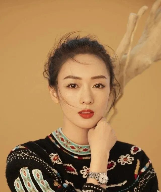 扶不起的“星二代”:房祖名自毁前程,张默“丑闻”满天飞