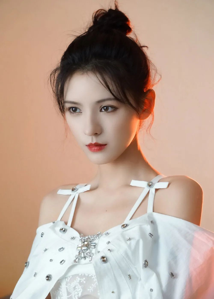 杨紫|欢瑞世纪|宣璐_新浪新闻