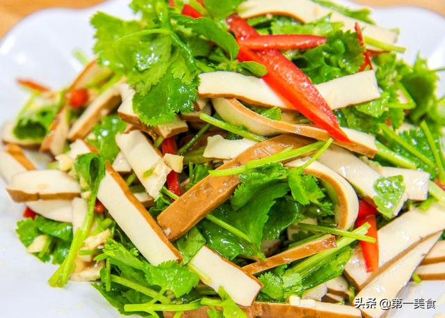 盖世食品董事长盖泉泓：双轮驱动 打造开胃凉菜龙头企业