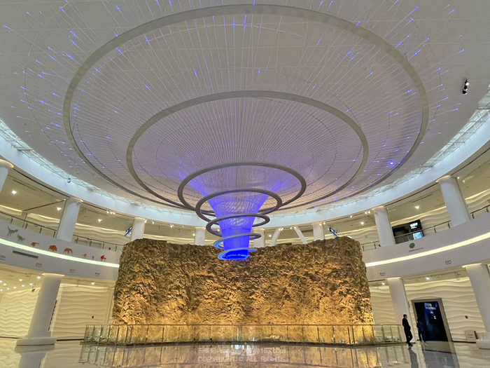 澄江化石地自然博物馆大厅