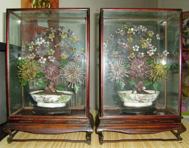 北京传统料器盆景（图片来源：网络） 