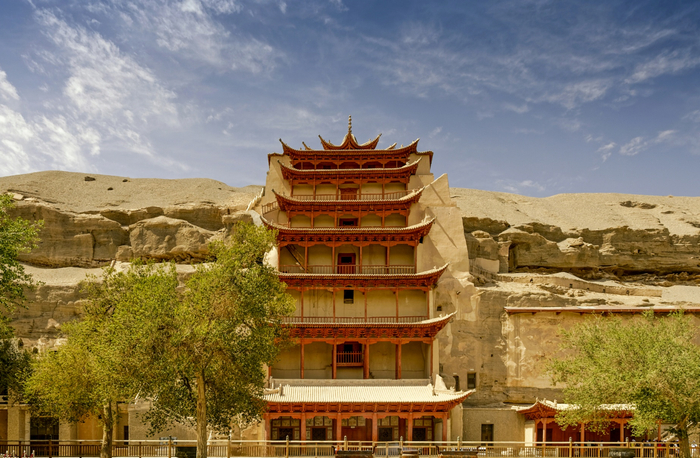 莫高窟外景（图源自CFP，央广网发）