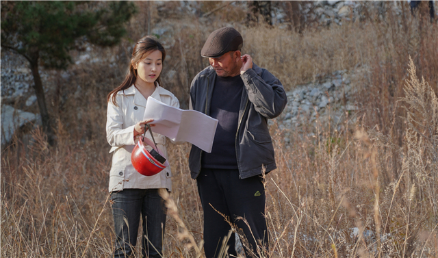 电影《村头村尾》在济南首映
