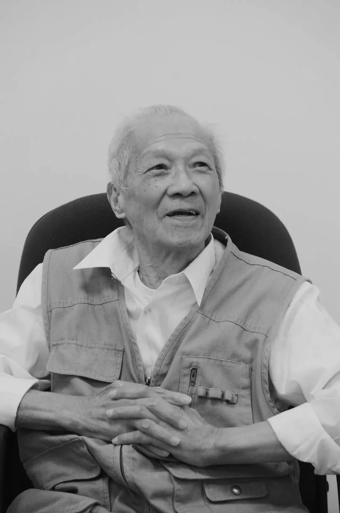 胡景锺（1926年11月11日-2021年11月29日）