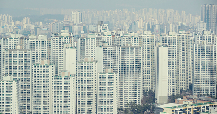 韩国首尔江南区的公寓园区。视觉中国 图