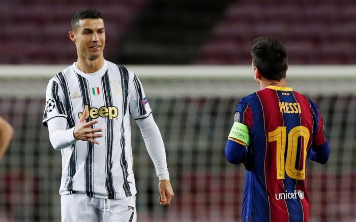 去年12月，C罗和梅西在欧冠赛场相遇。图/IC&nbsp;photo