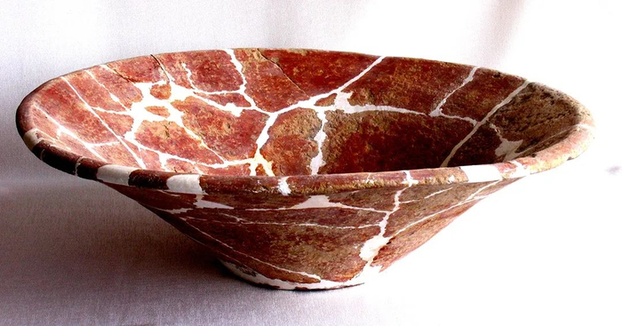 上山遗址陶大口盆