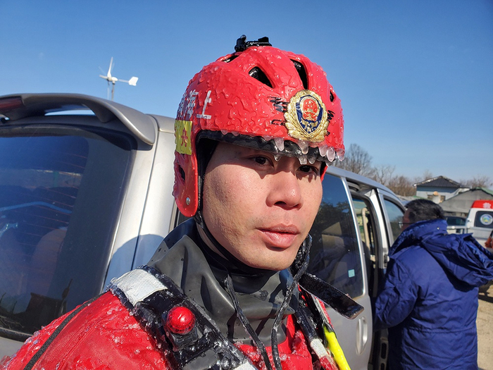 上海消防水上支队水域救援专业队方舟。本文图片受访者提供