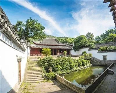 ▲保国寺古建筑群之北宋大殿外全景。叶 炜摄