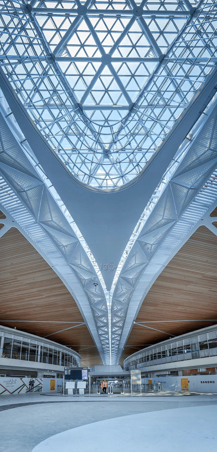 卫星厅内部建筑结构 图片来源：深圳机场
