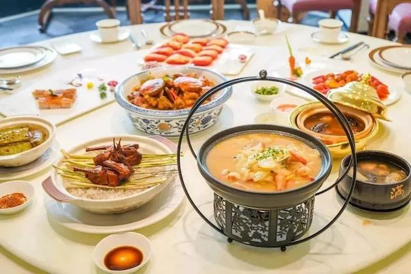 骑楼老街美食  央广网发 龙华区旅文局 供图